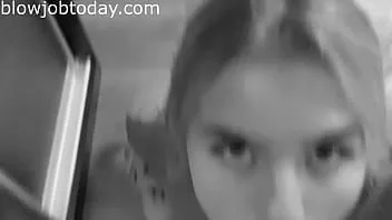 play اللسان واللعنة السريع قبل النوم