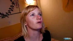 play Sıska Sarışın MILF Anal Tedavi Alır: Yoğun Orgazm ve Cum Dolu Ağız