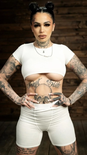 Porno Yıldızı Leigh Raven